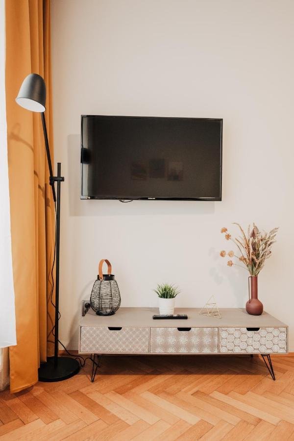 Elegant Studio, 400M From The Square Apartamento Plzeň Exterior foto